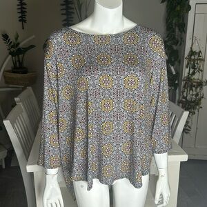 Philosophy Womens Beautiful 3/4 Sleeve Blouse Size 2X Pink/Black/White Design